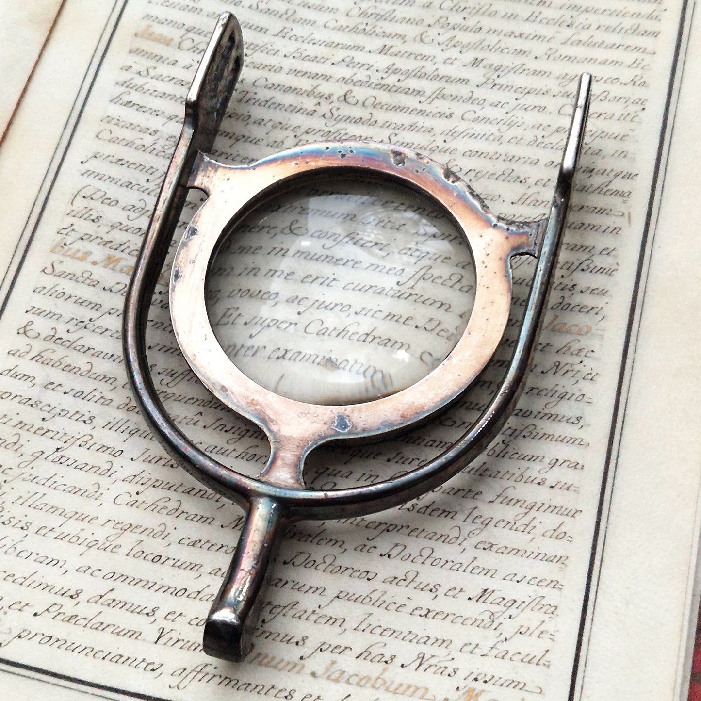 Silvertone jeweler's / watchmaker's loupe