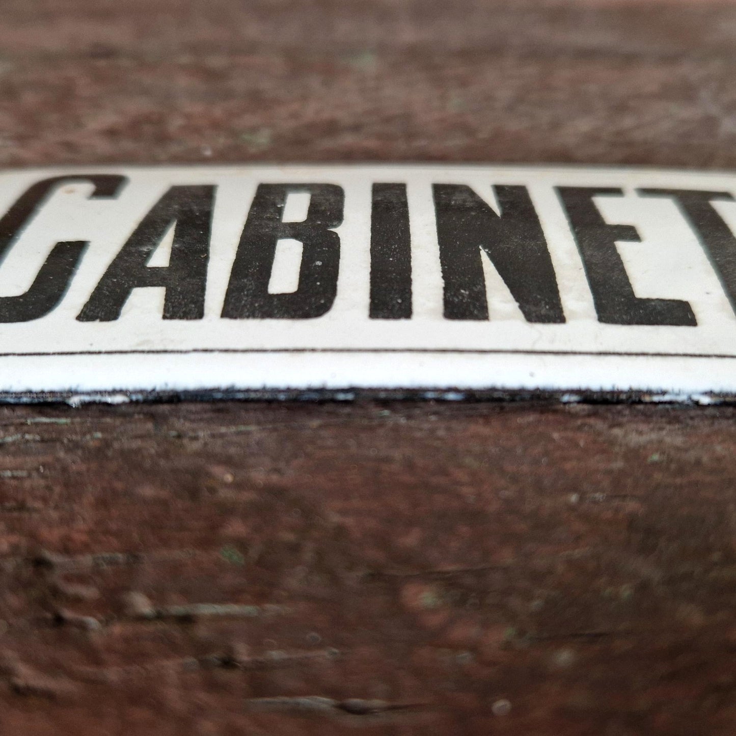 Plaque émaillée « Cabinet »