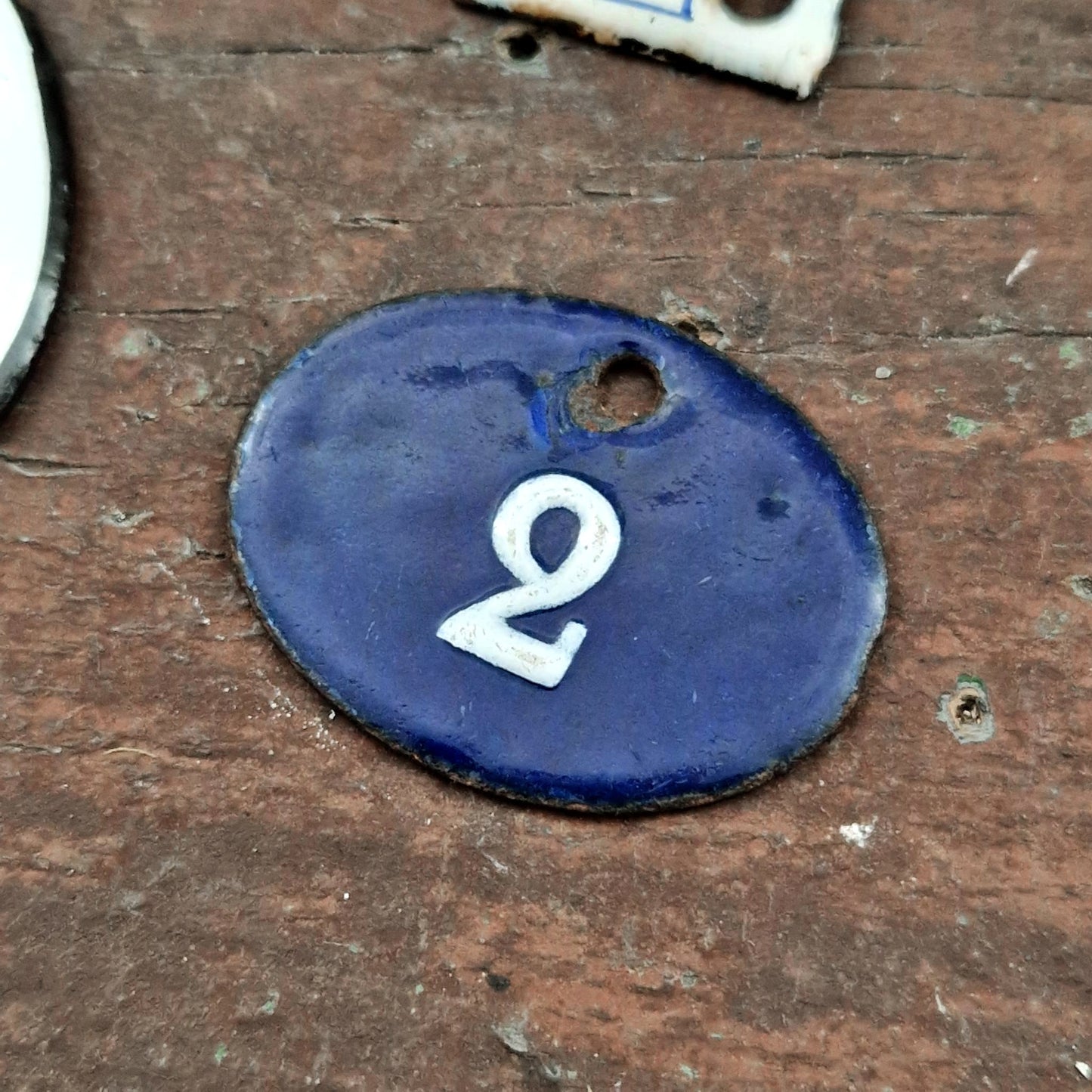 Anciennes plaques émaillées numérotées