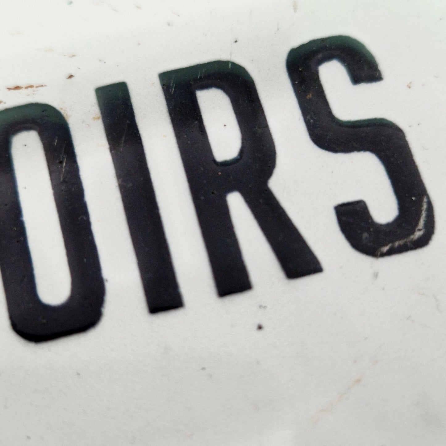 Plaque émaillée d'utilité « Urinoirs »