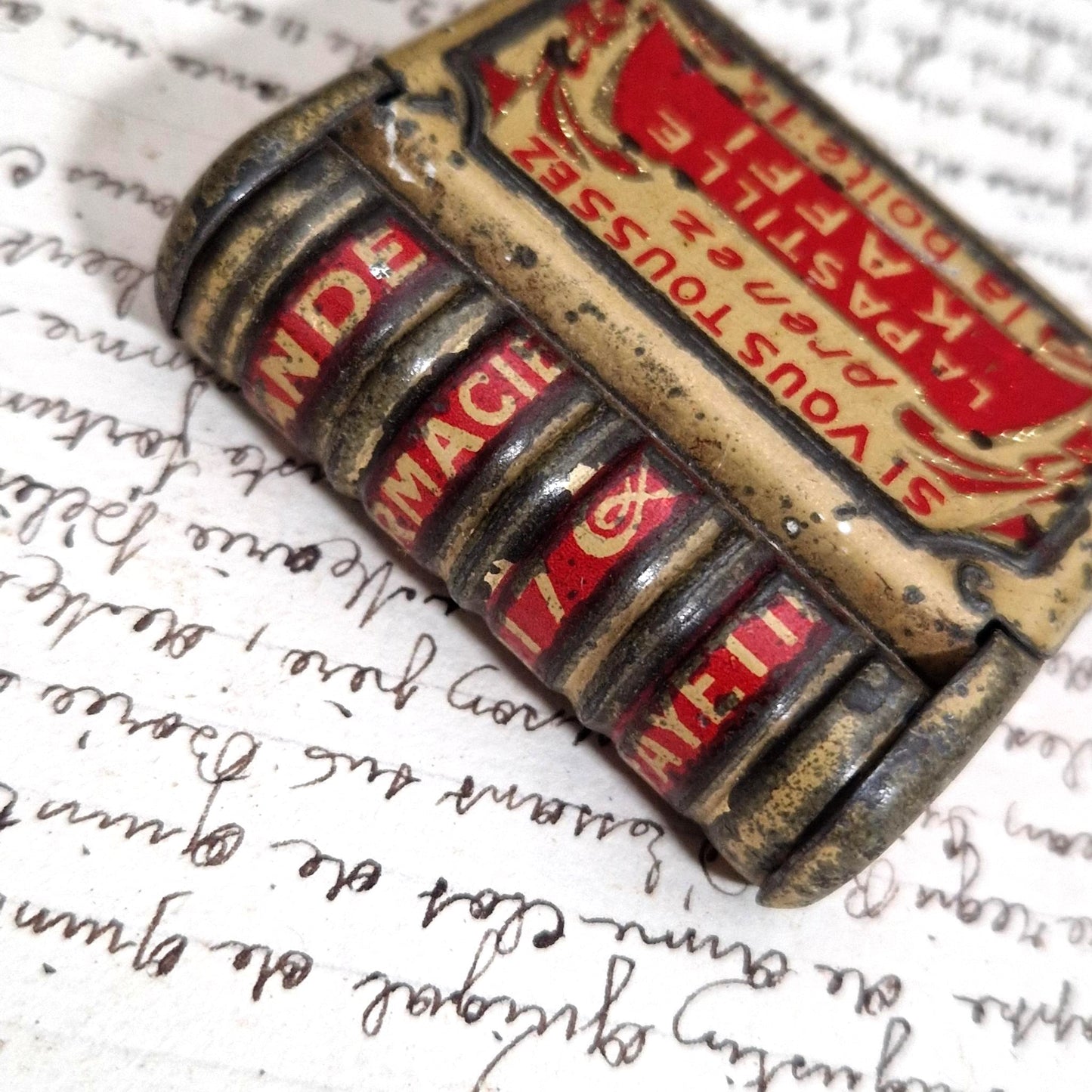 Pharmaceutical pyrogenic box “Kaffi Pastille”