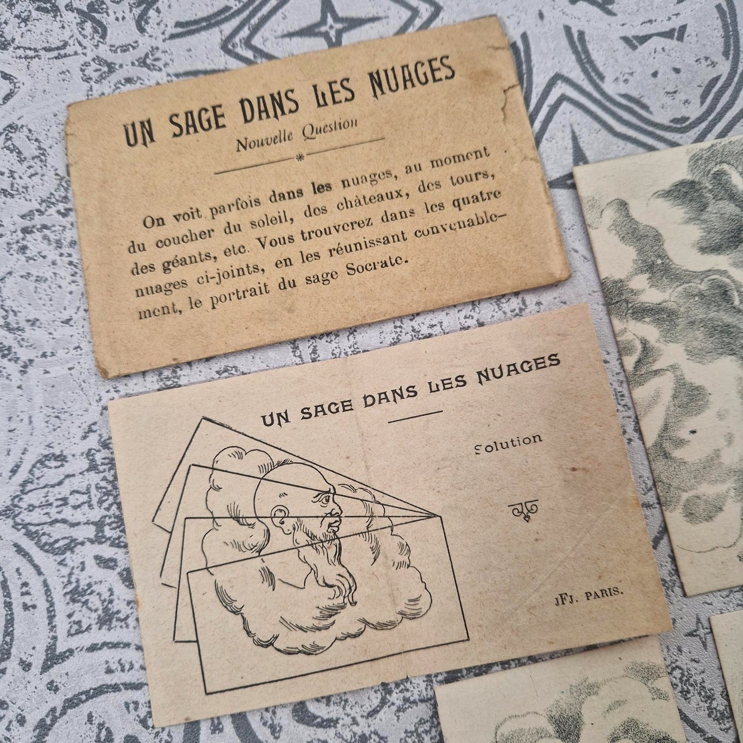 « Un Sage dans les Nuages », Puzzle illusionniste Socrate