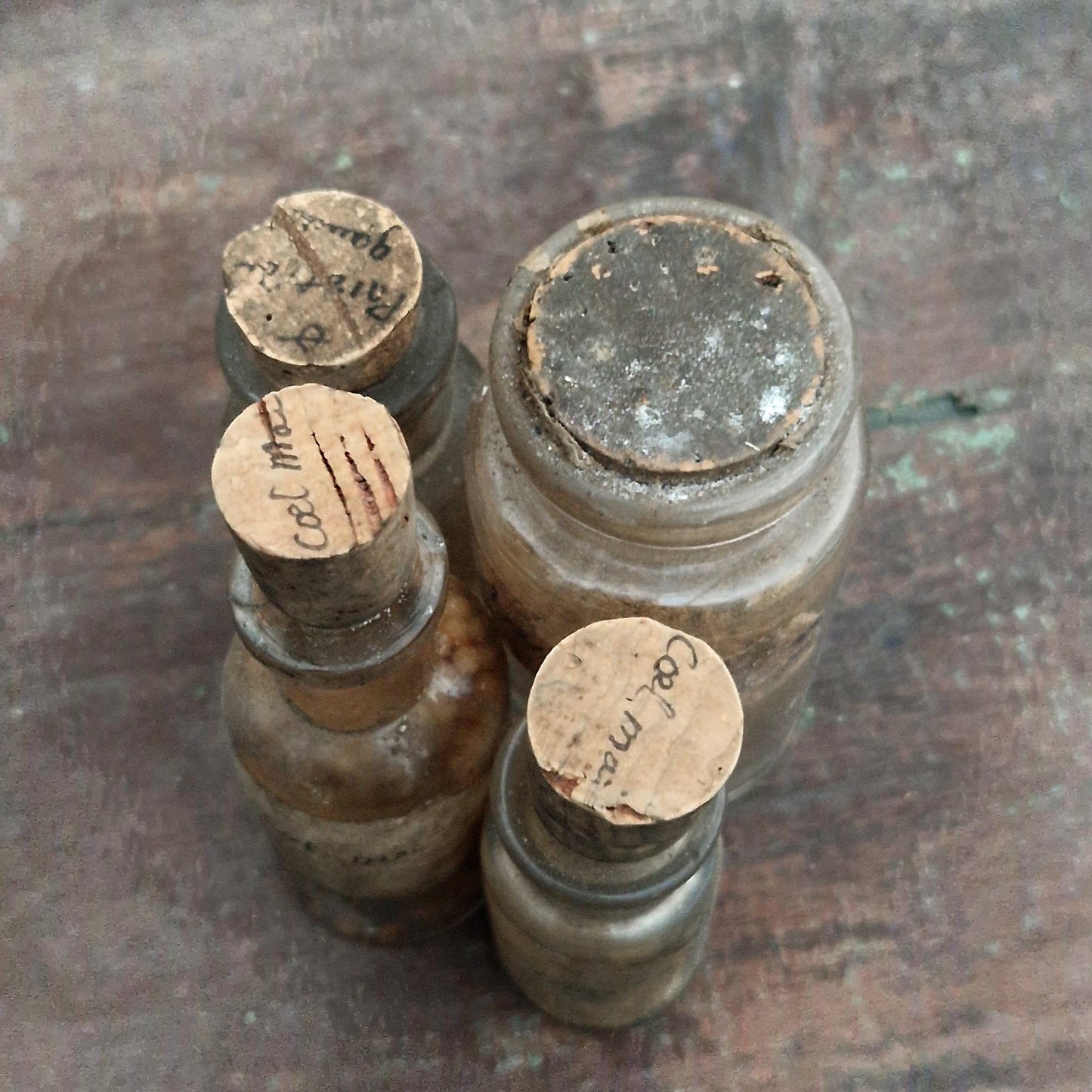 Flacons anciens de pharmacie - Lot de 4 (l9)