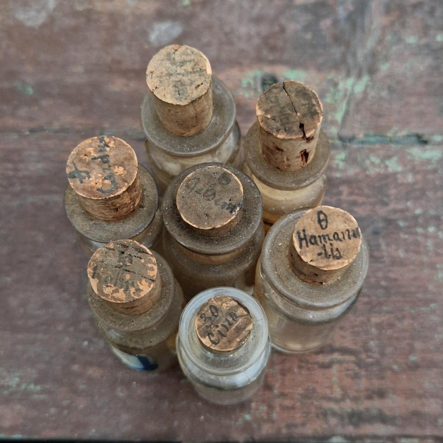 7 Flacons de pharmacie / homéopathie (l21)