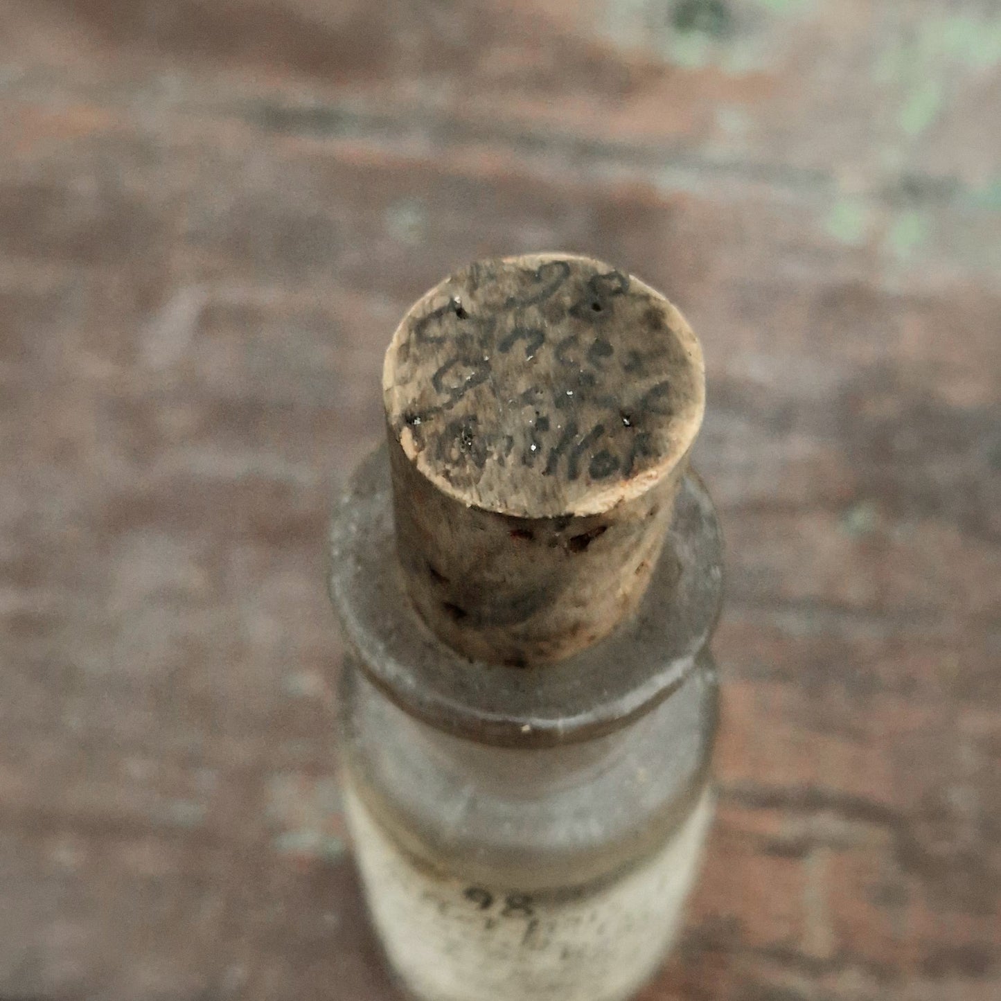 Bottle "Clot / rat spleen blood / breast cancer", 1913 (f12)