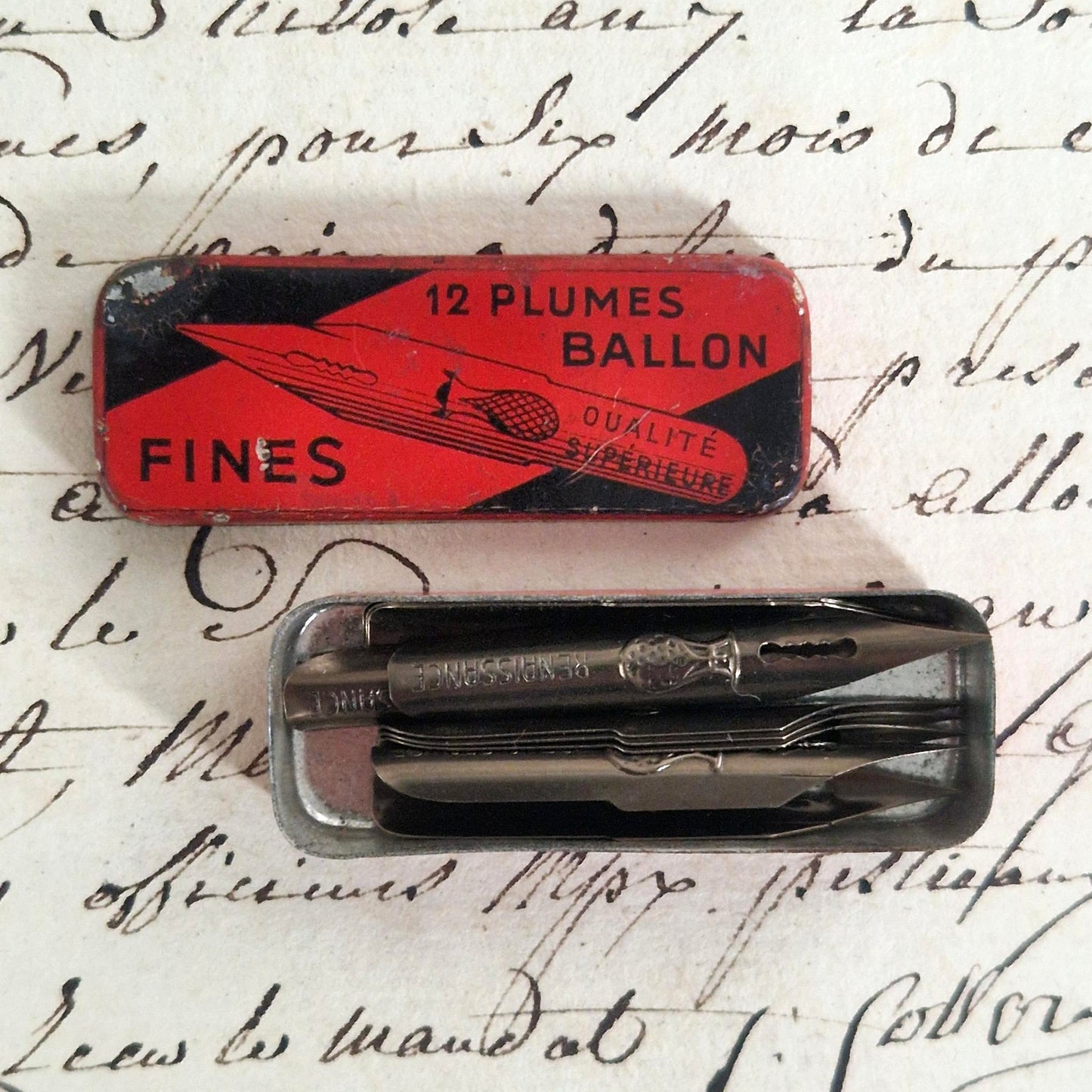 Old box of "Ballon Fines" nibs, complete