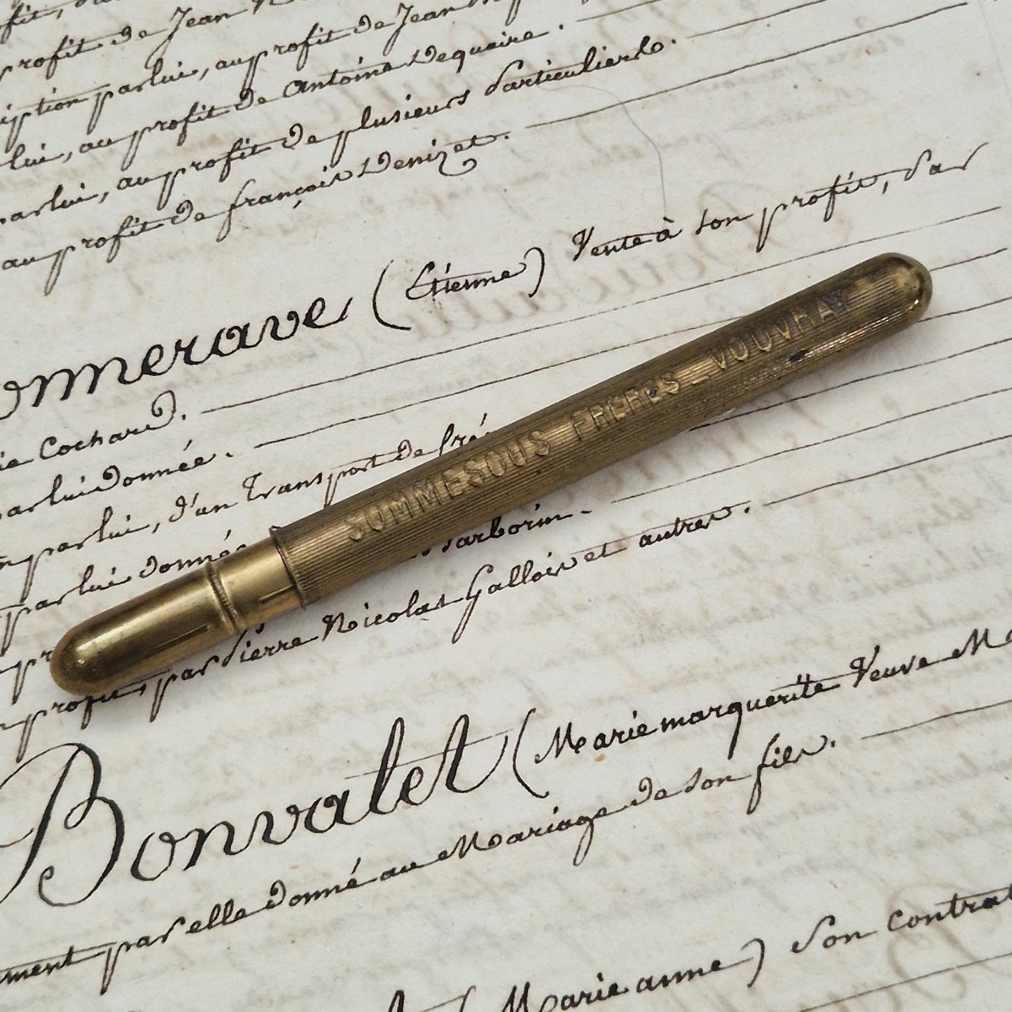 "Sommesous Frères - Vouvray" advertising pencil holder