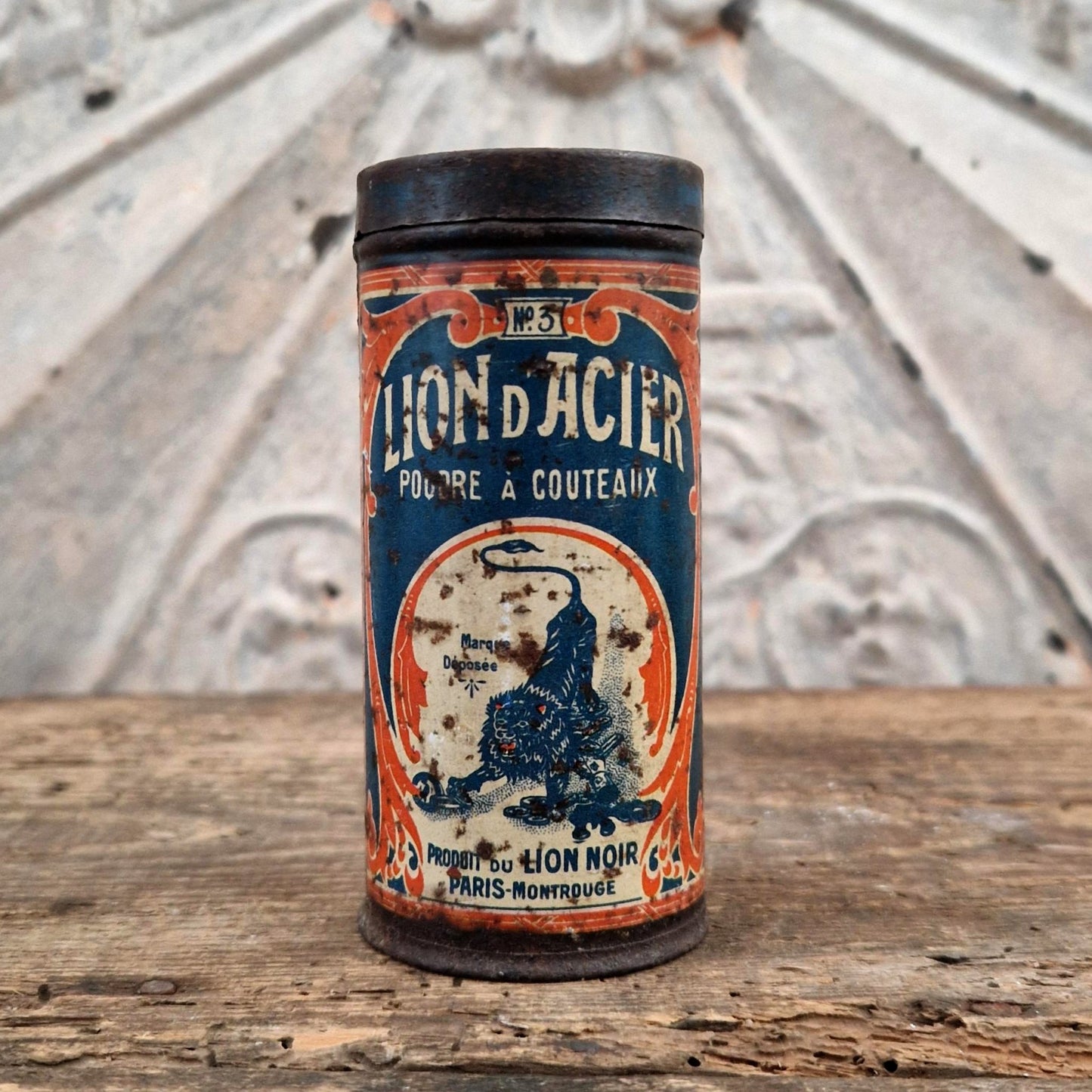 Boîte / Bidon « Lion d'Acier » - Produit du Lion Noir