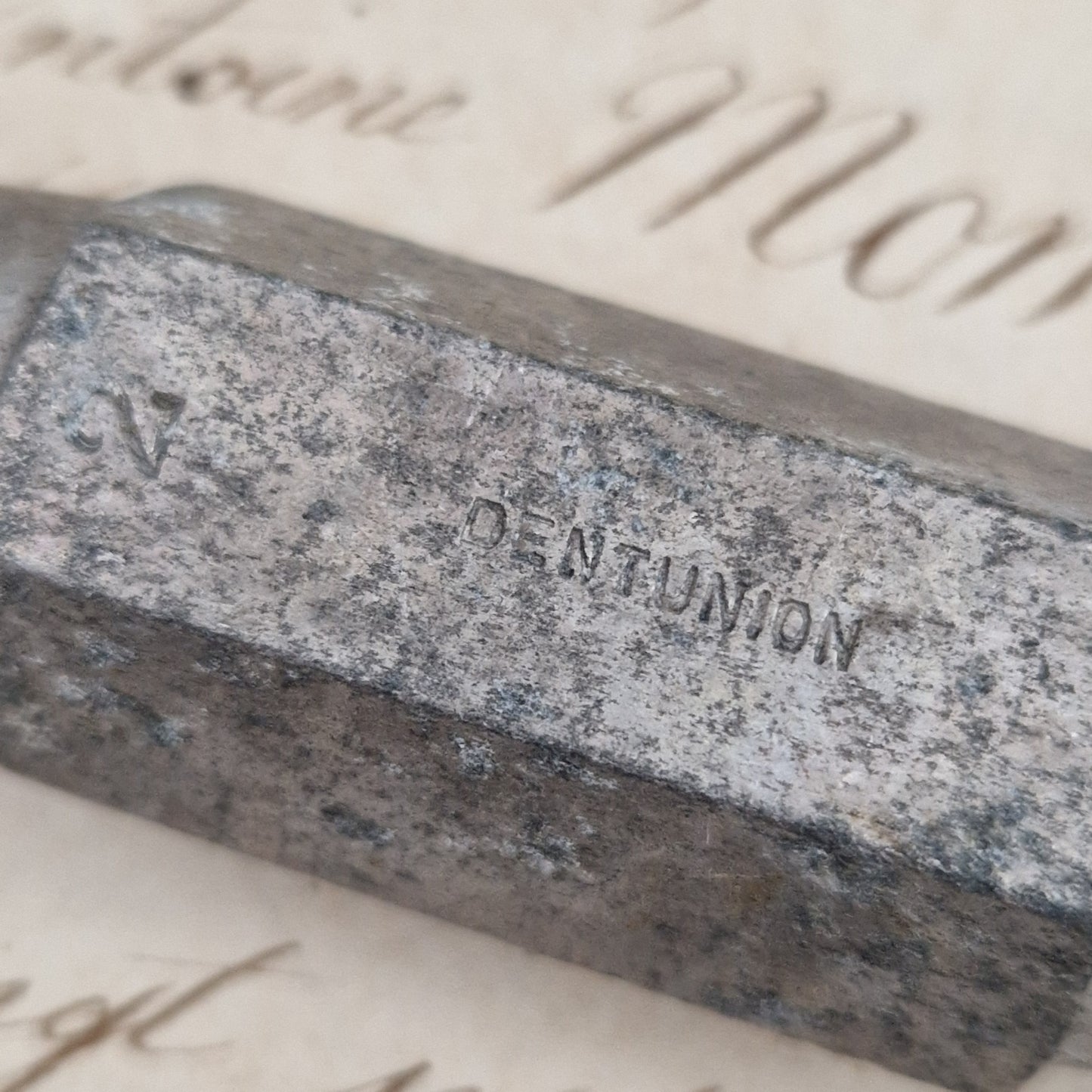 Ancien instrument médical de dentiste « Dentunion »