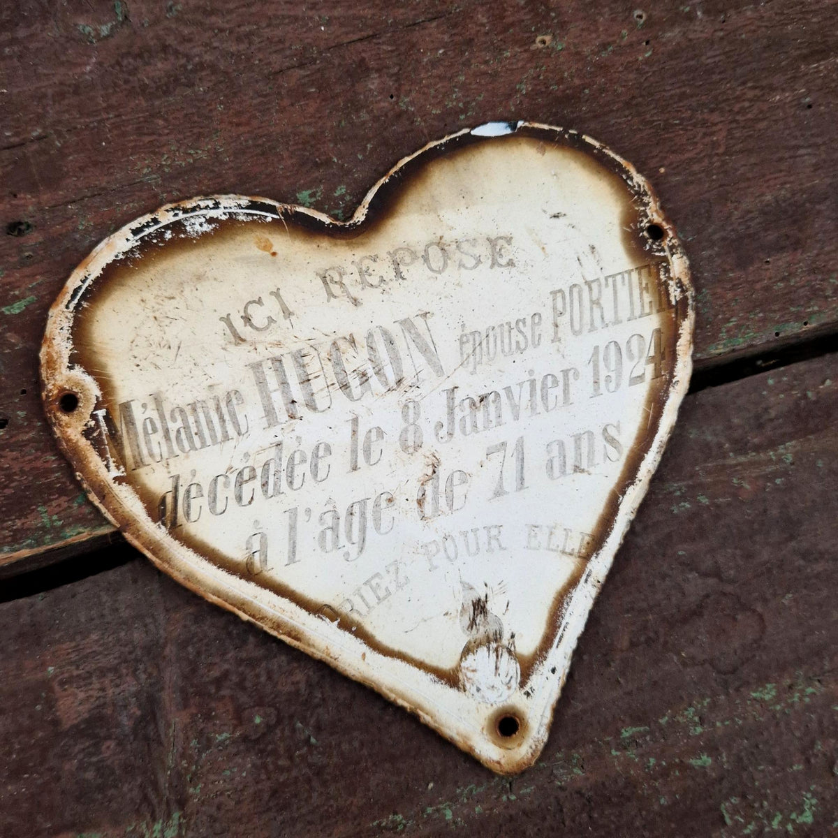 Ancien cœur funéraire en tôle émaillée - env. 16cm