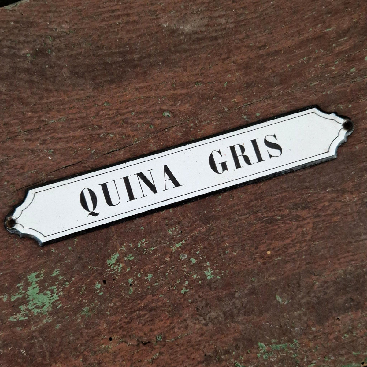 Plaque émaillée de pharmacie « Quina Gris »
