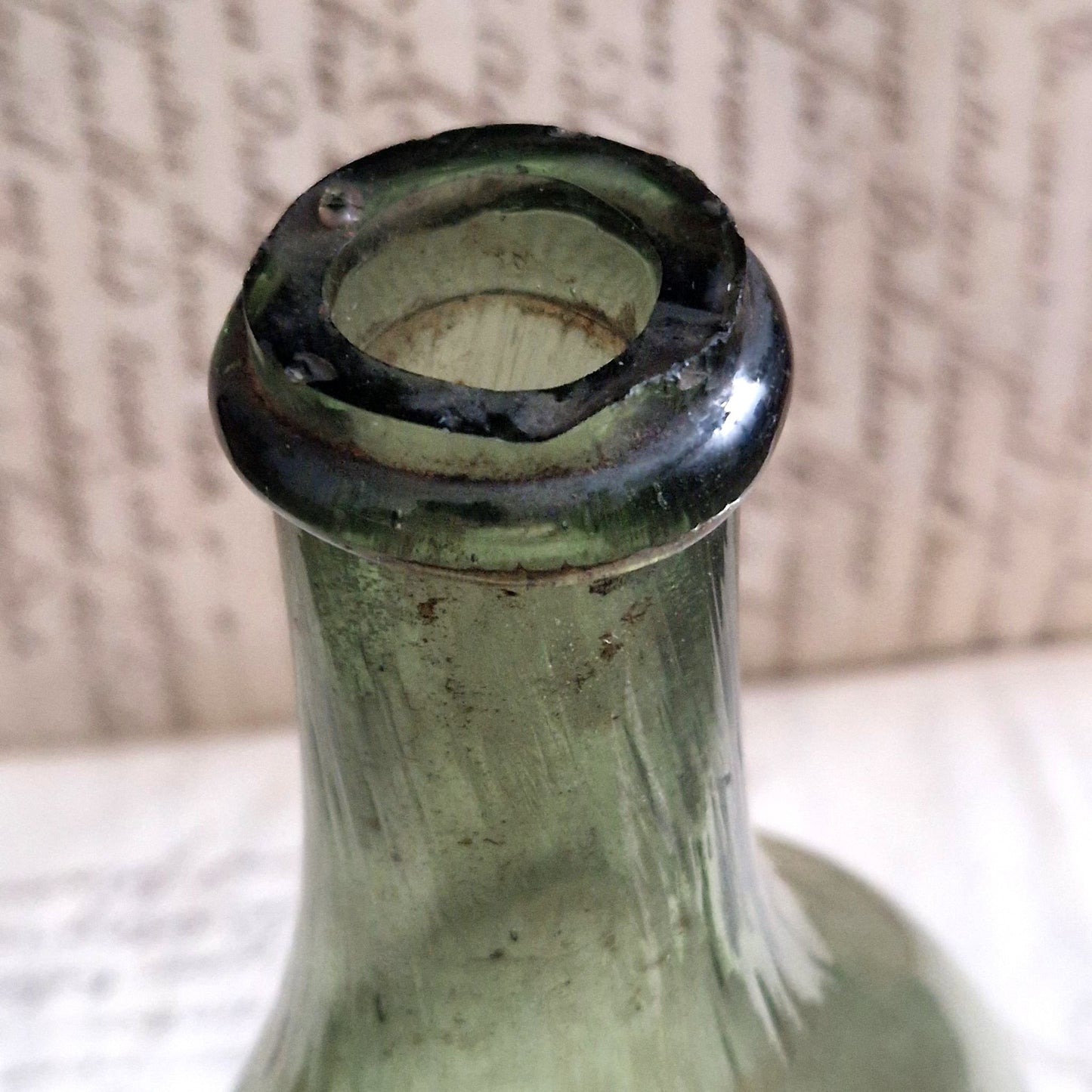 Miniature blown glass demijohn - 19th century