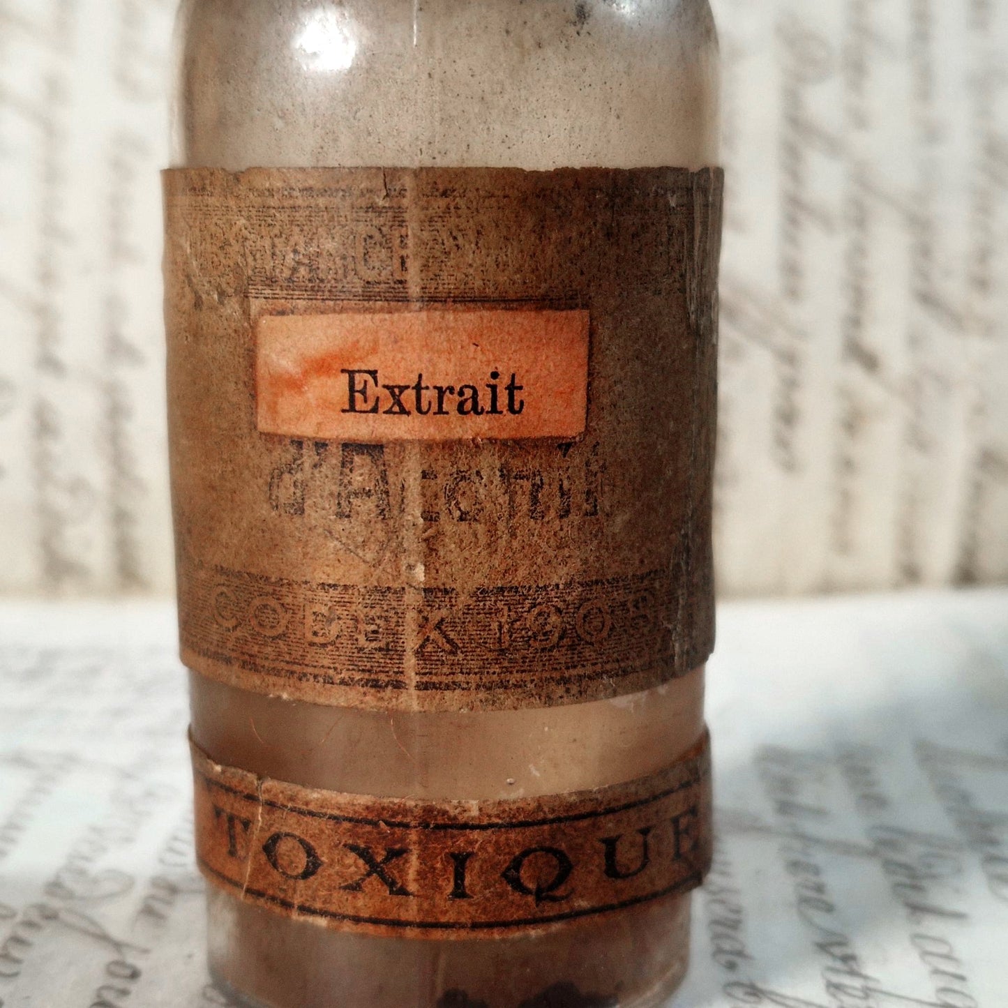 Flacon ancien TOXIQUE « Extrait d'aconit »