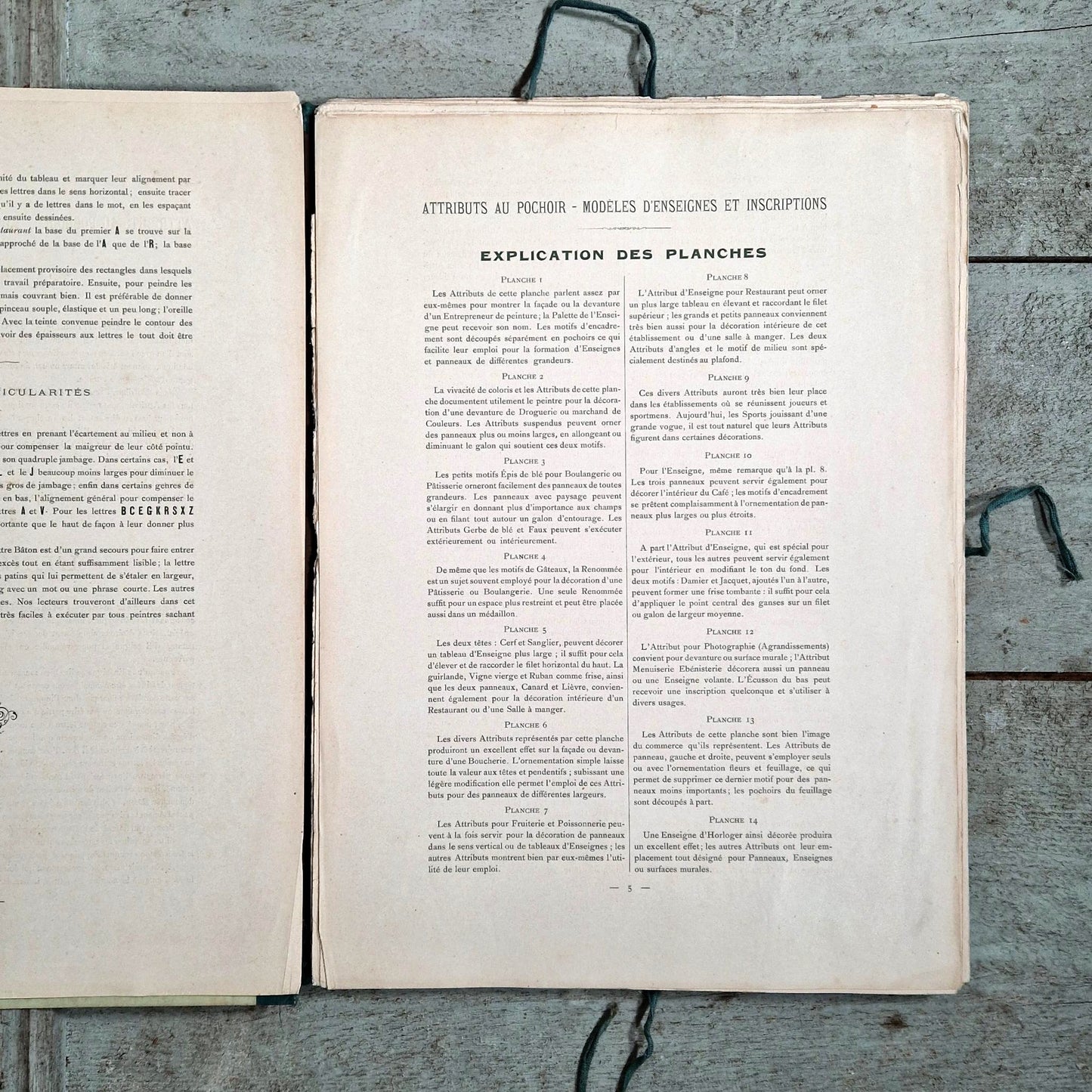 attributs au pochoir charayron durand