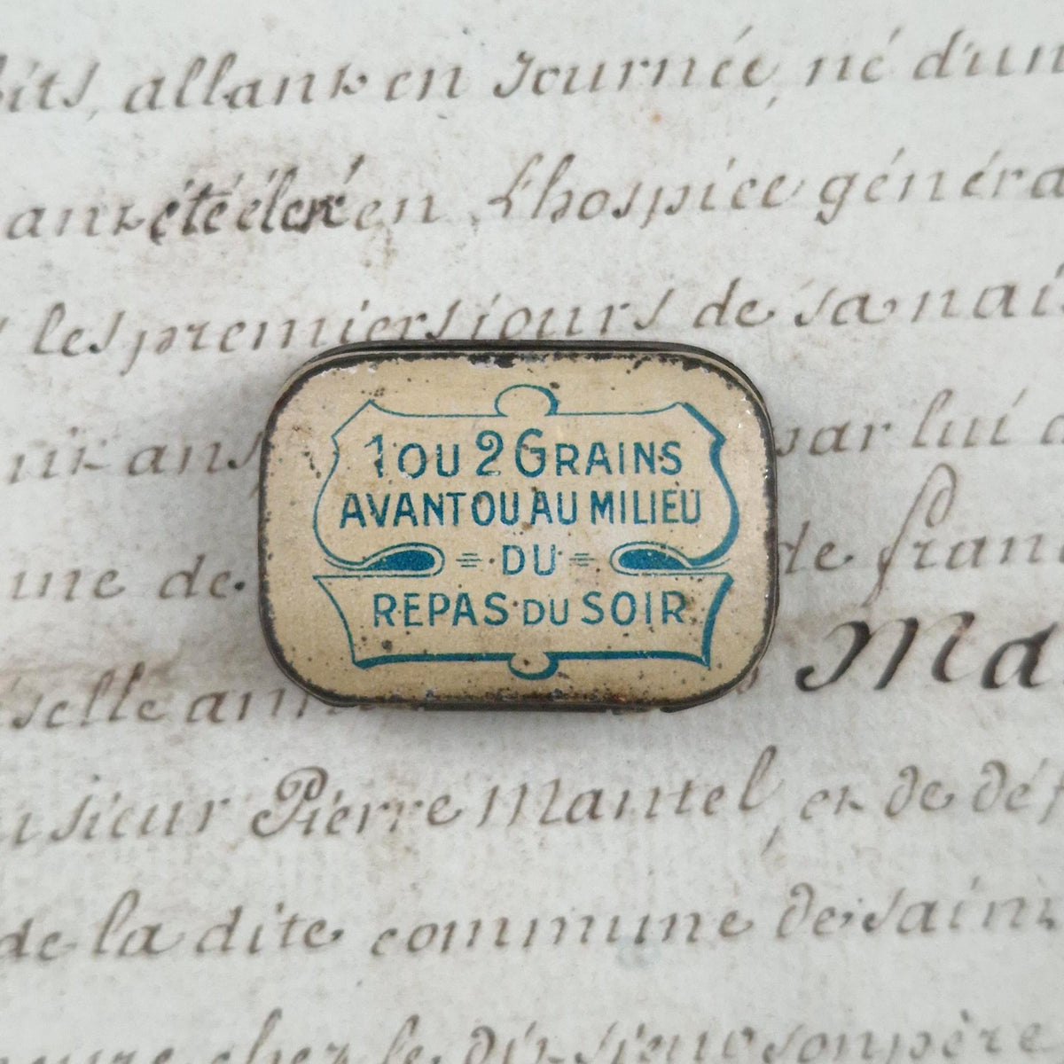 Vintage miniature box "Grains de Vals" – digestive medicine