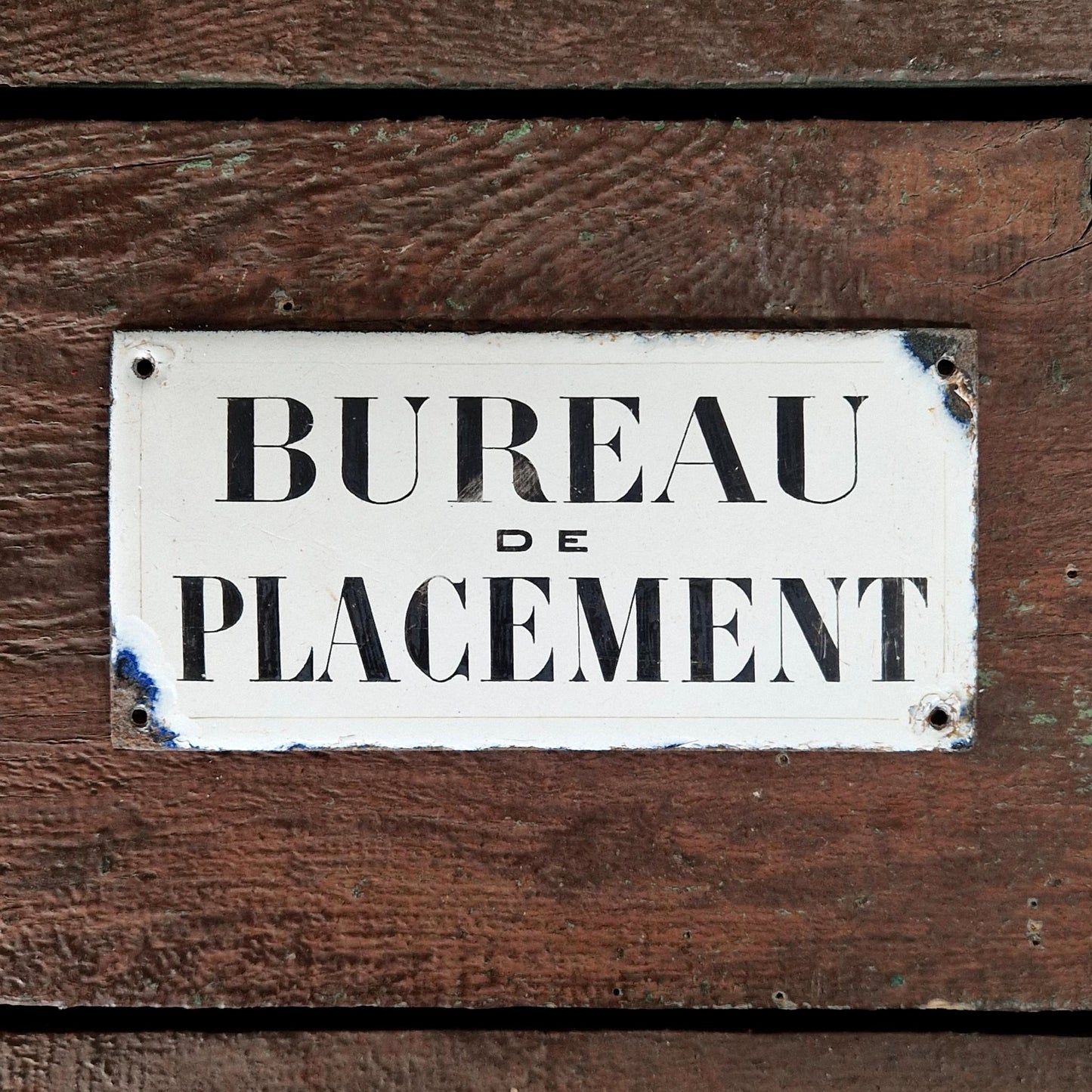 Plaque émaillée « Bureau de placement »
