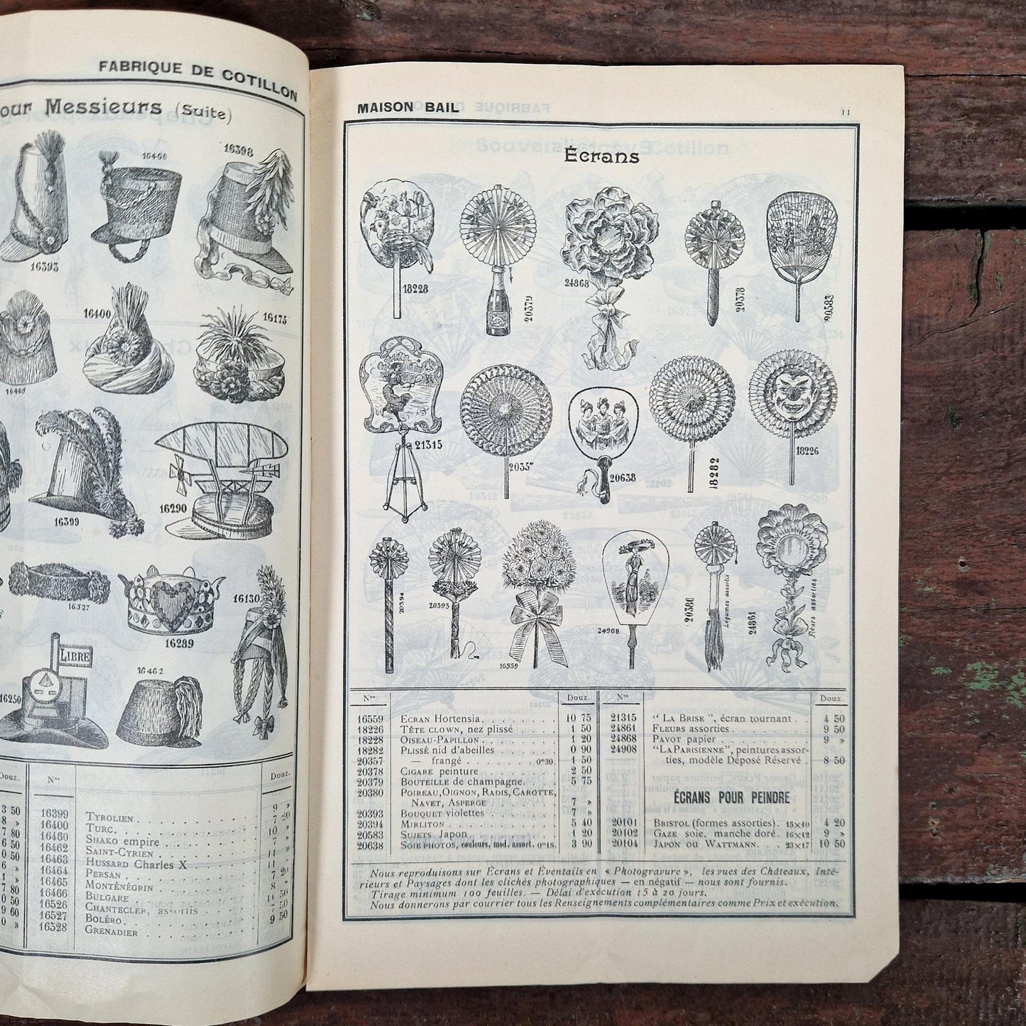 souvenirs et costumes maison bail