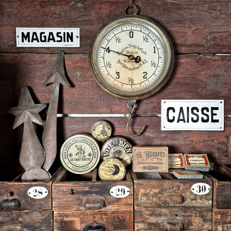 Commerces anciens : boucherie, épicerie, fromagerie, droguerie...