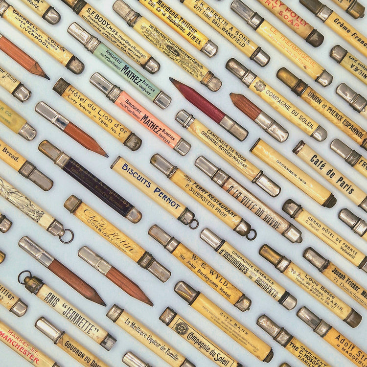 anciens objets publicitaires de collection