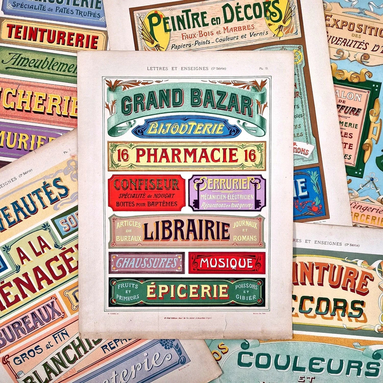 Lettres et enseignes, anciens recueil et planches lithographies