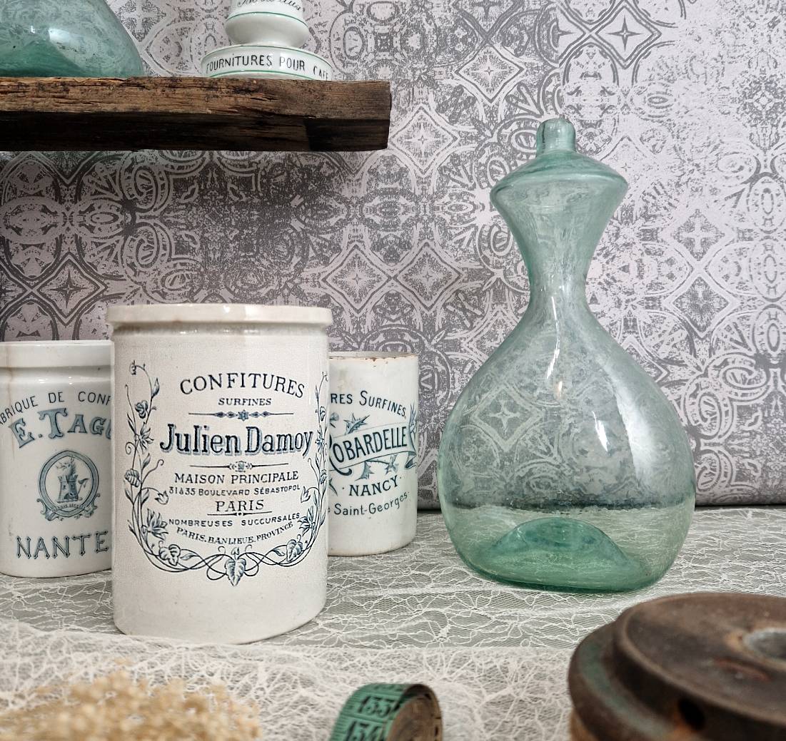 Objets anciens et accessoires de décoration