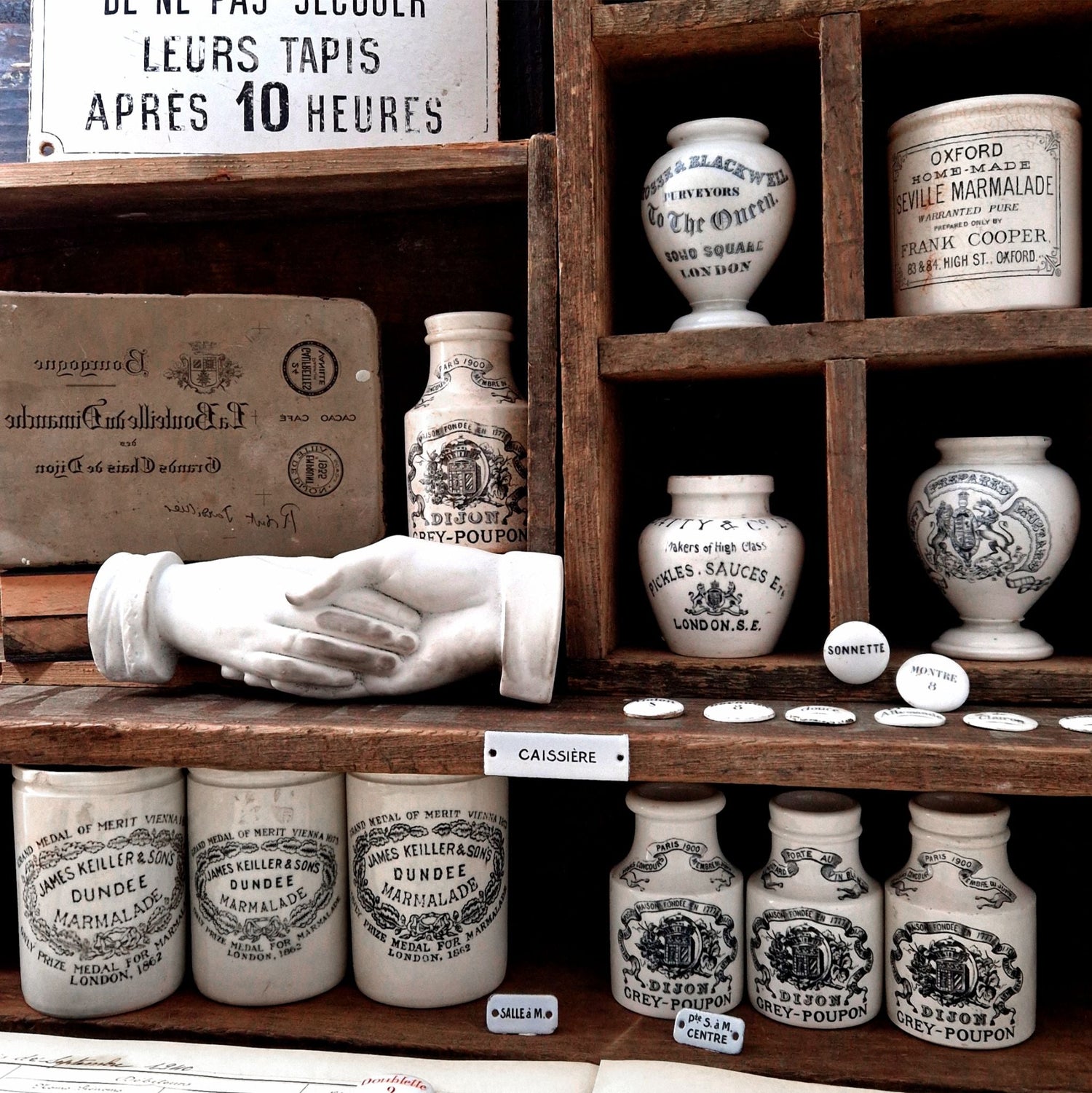 Objets anciens noir et blanc