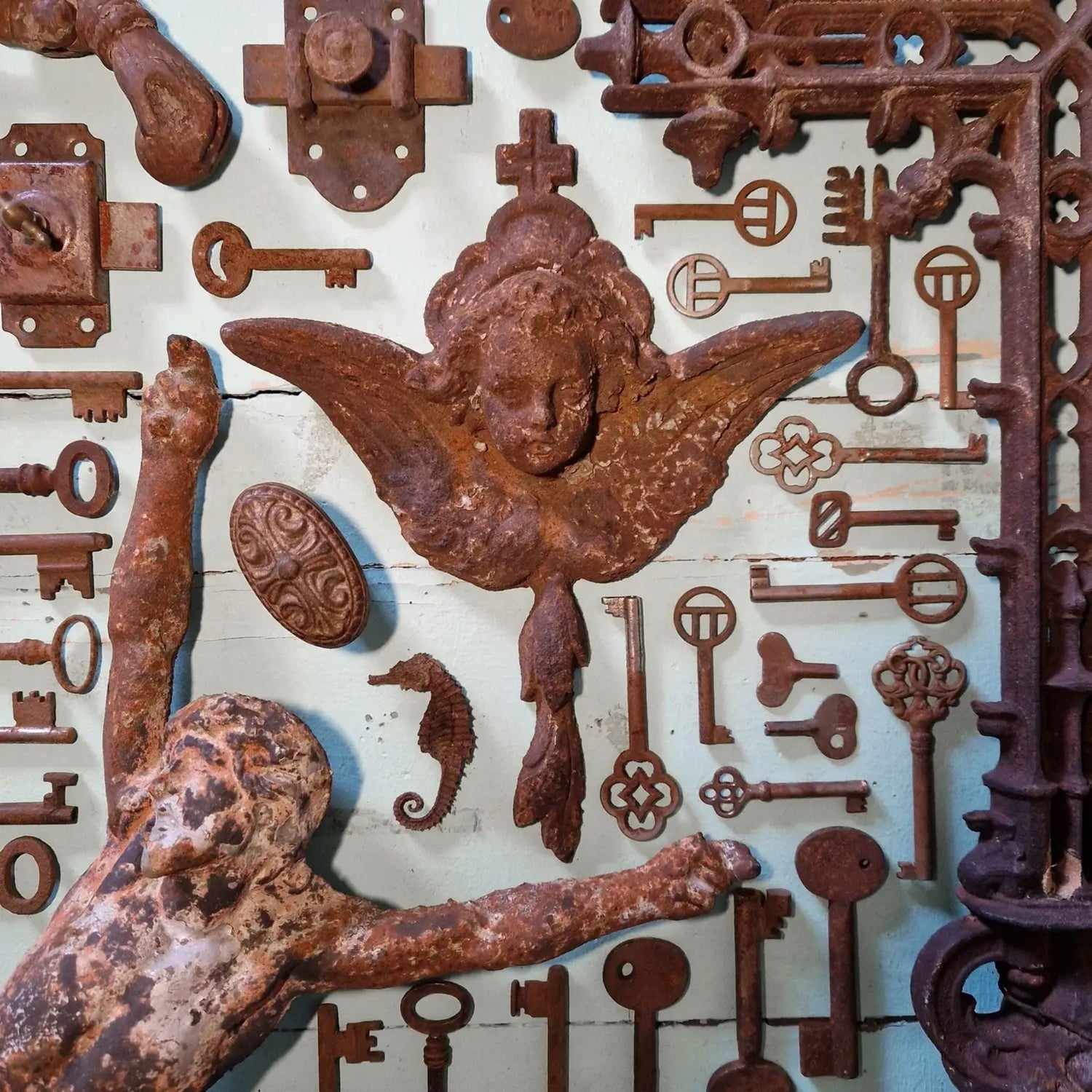 reliques et objets mystiques occultes