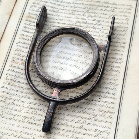 Silvertone jeweler's / watchmaker's loupe
