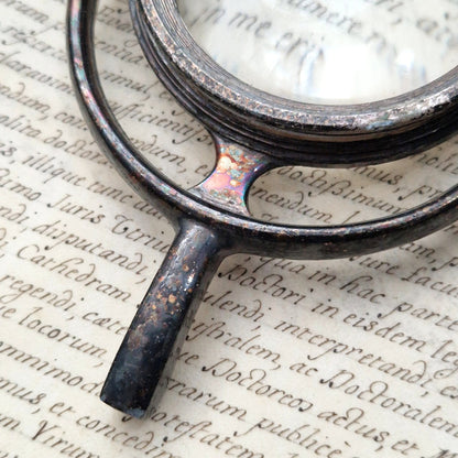 Silvertone jeweler's / watchmaker's loupe