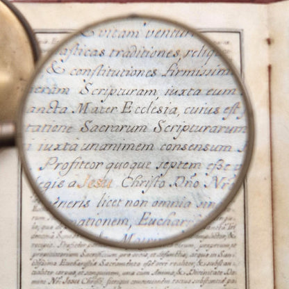 Adjustable brass reading magnifying glass on stand, Circa 1900
