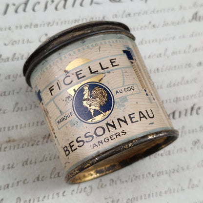 Boîte ancienne « Ficelle au coq Bessonneaud », Angers