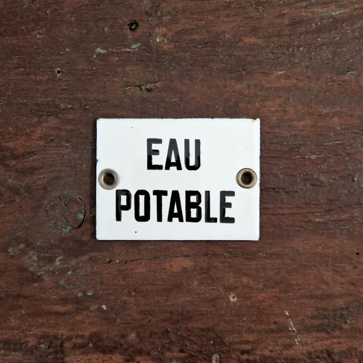 Plaque émaillée « Eau potable» blanche et noir