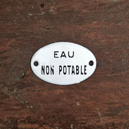 Plaque émaillée ovale « Eau non potable»