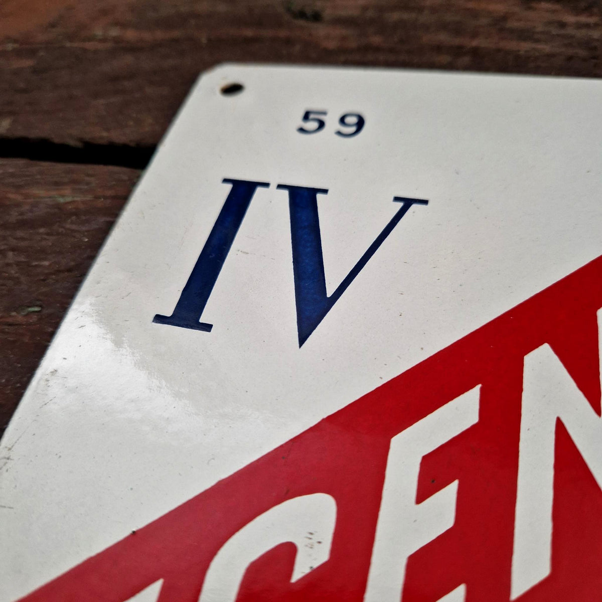 Old enamel sign LICENCE IV - 59