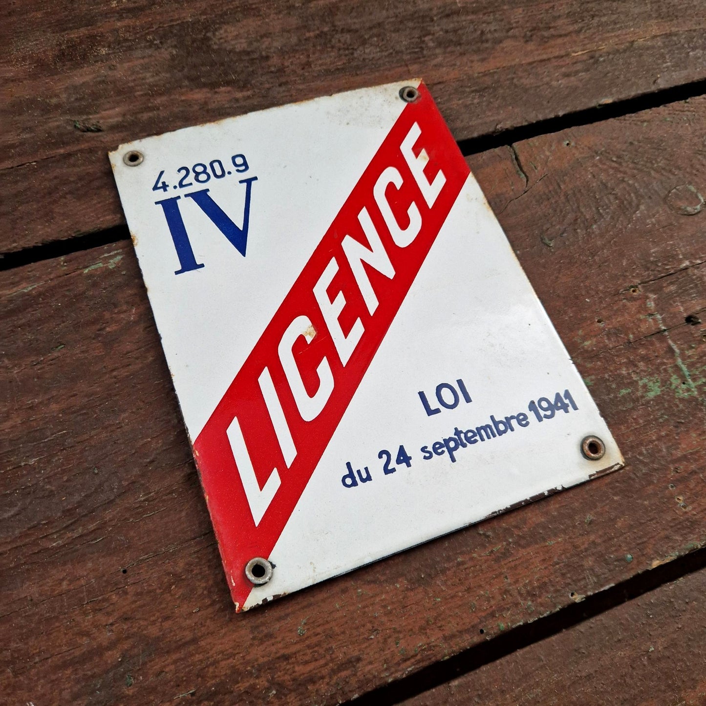 Ancienne plaque émaillée LICENCE IV - 4.280.9