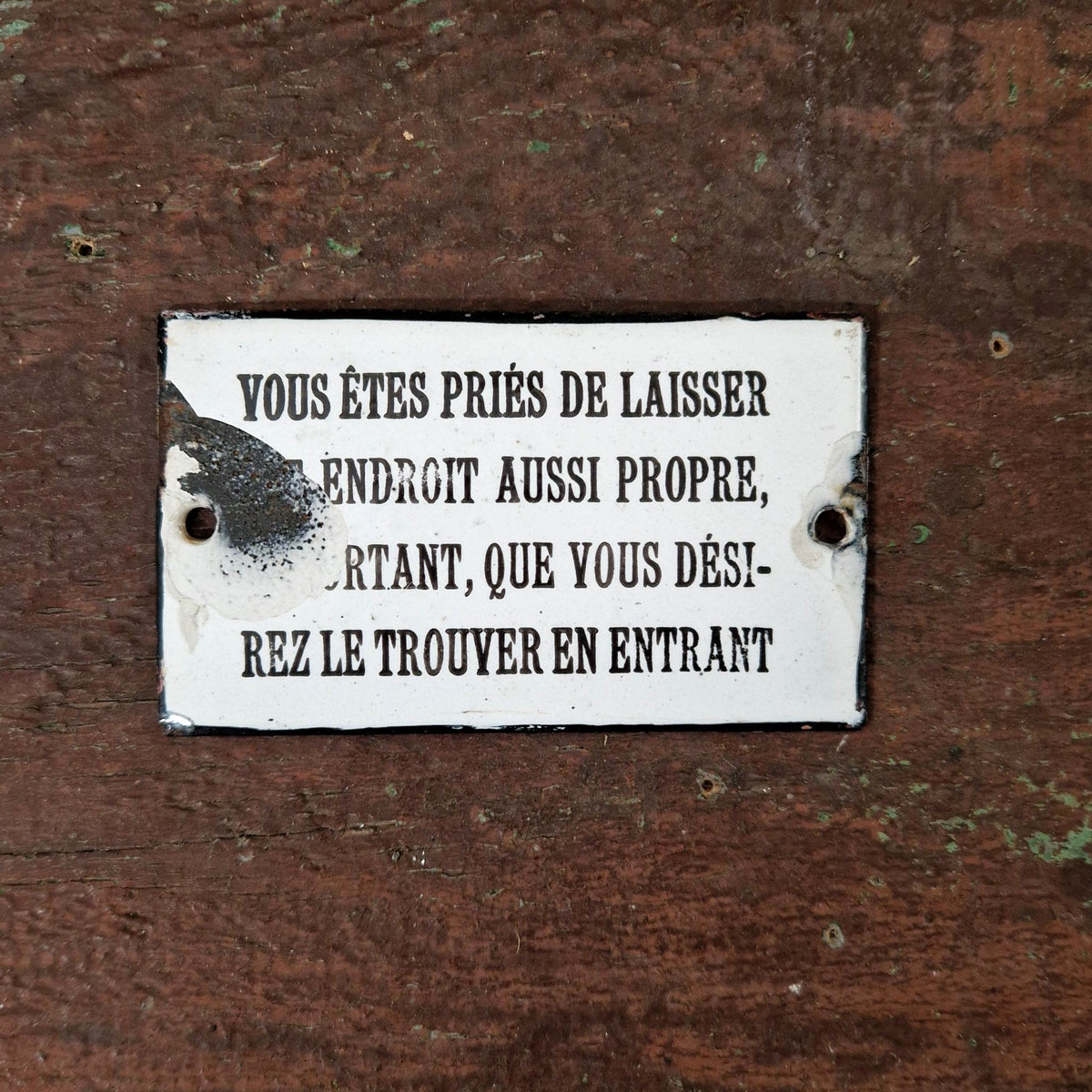 Enamel sign "Please leave…"
