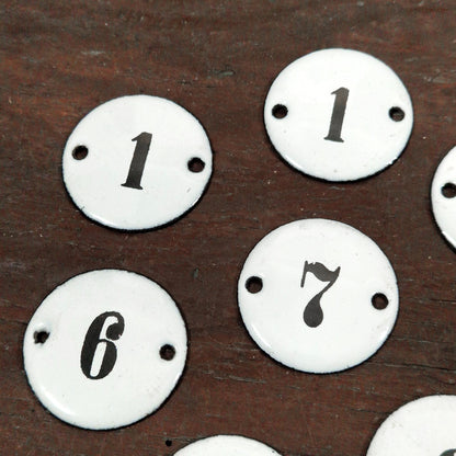 Round numbered enamel plaque