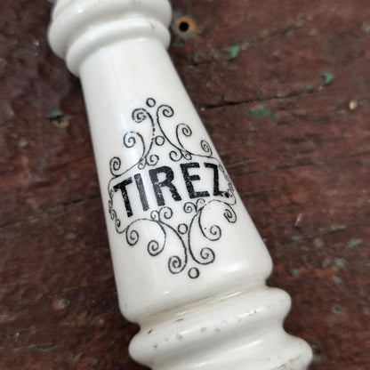 Antique white porcelain handle decorated with "PULL"