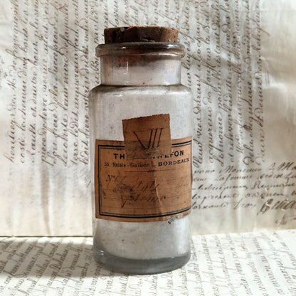 Flacon pharmaceutique ancien, officine bordelaise