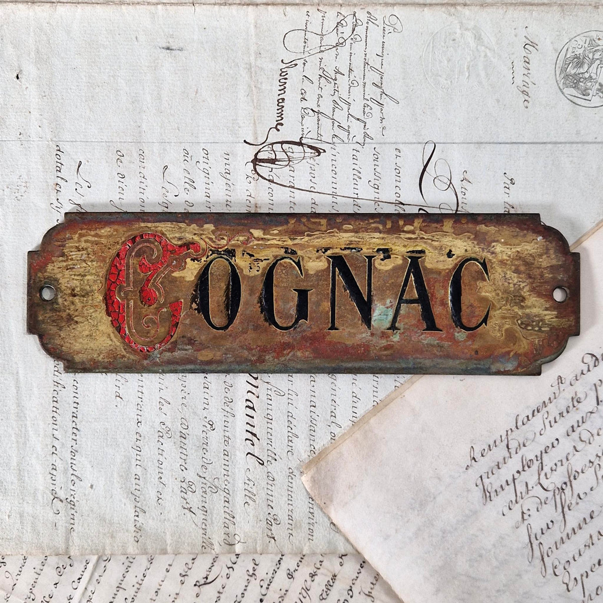 Superbe plaque ancienne en laiton peint « Cognac »