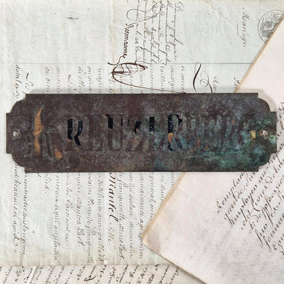 Superbe plaque ancienne en laiton peint « Cognac »