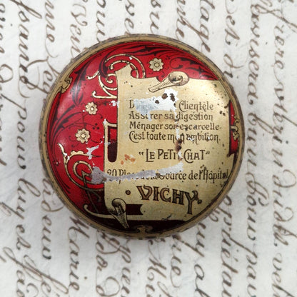 Rare "Au Petit Chat" advertising tin, Vichy pastilles