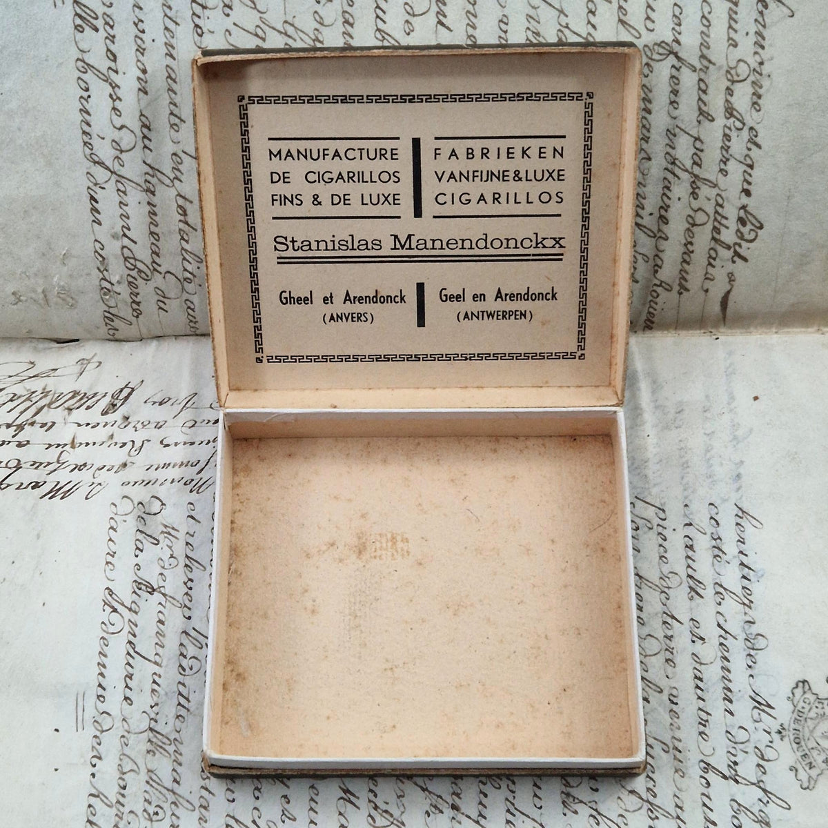 Ancienne boîte de cigares / cigarillos « Maaneklips »