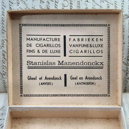 Ancienne boîte de cigares / cigarillos « Maaneklips »