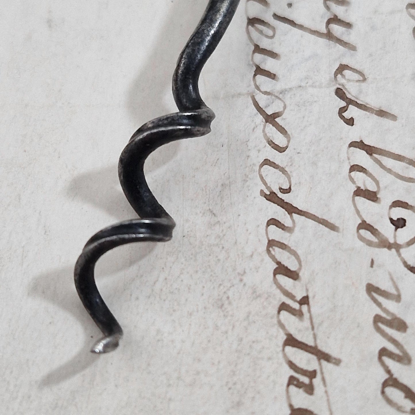 Rare folding wrought iron corkscrew - 18th century