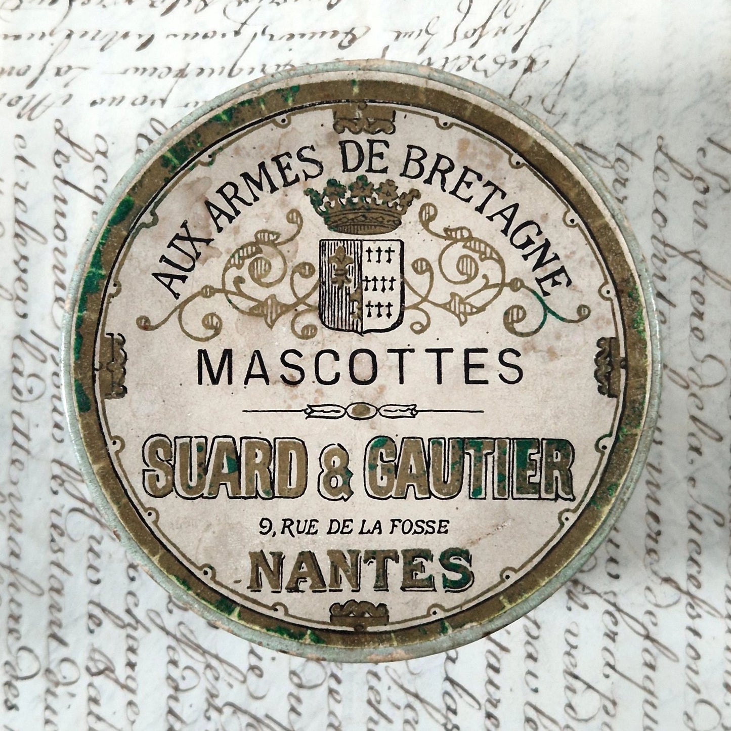 Boîte ancienne « Aux Armes de Bretagne », Nantes