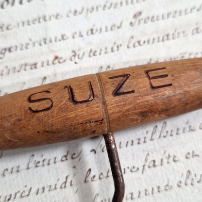 Tire-bouchon publicitaire « SUZE » - manche bois