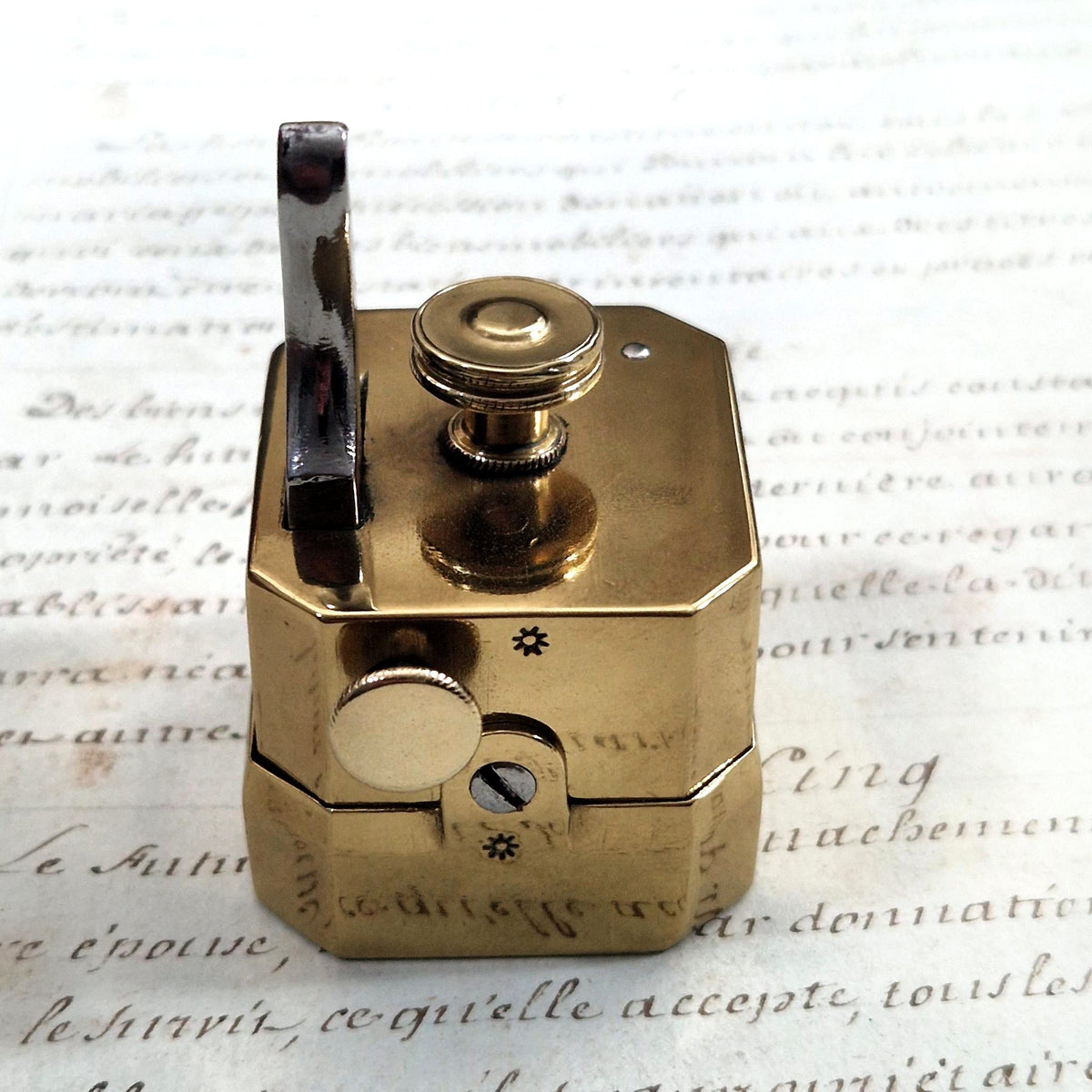 Rare scarificateur médical en Laiton - Fin XIXe - TBE