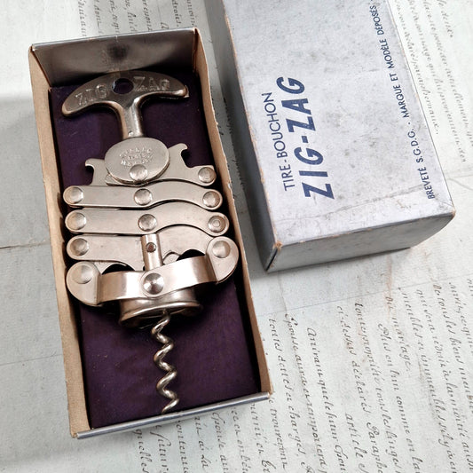 "ZIG-ZAG" mechanical corkscrew in original box