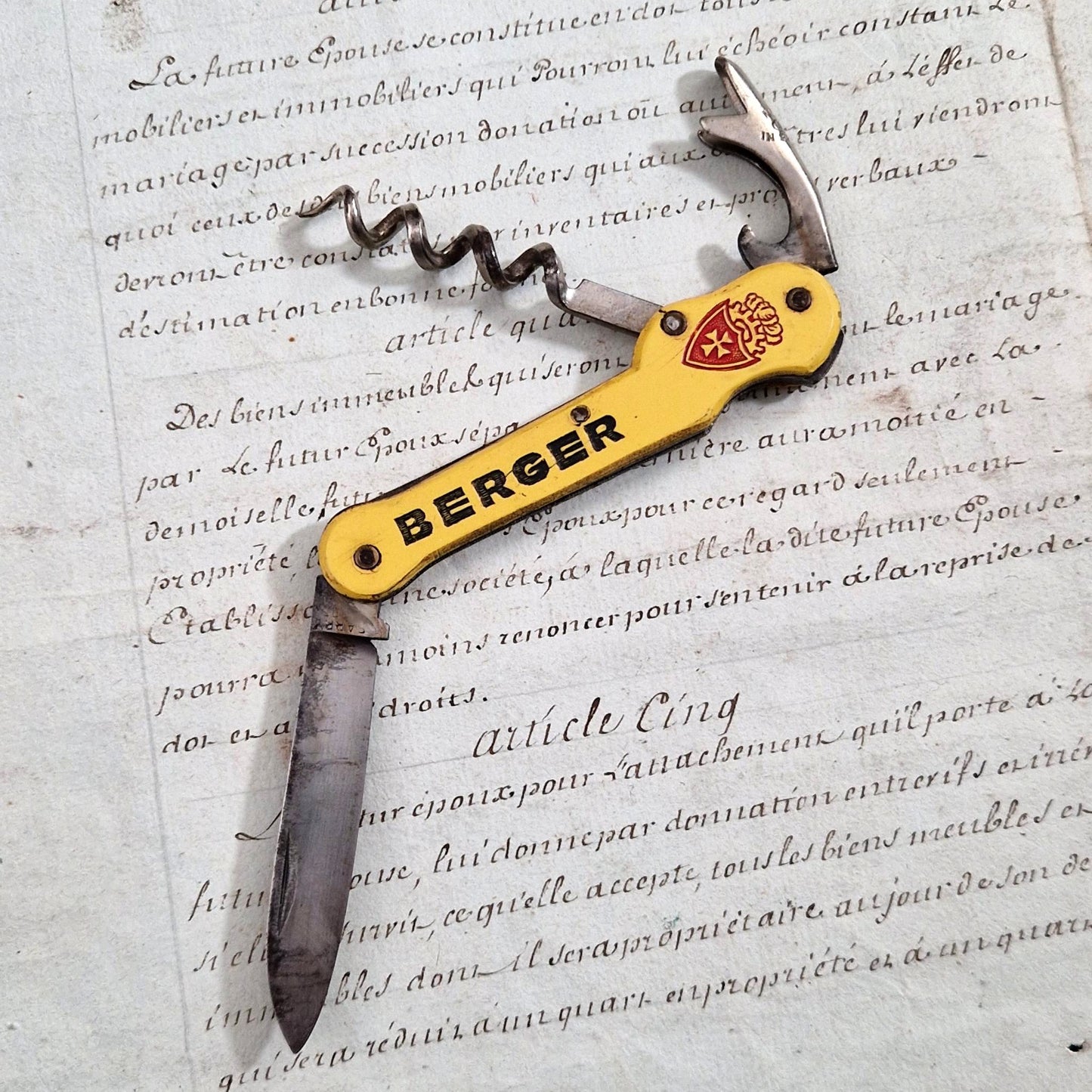 "BERGER" advertising corkscrew/lemonade dispenser